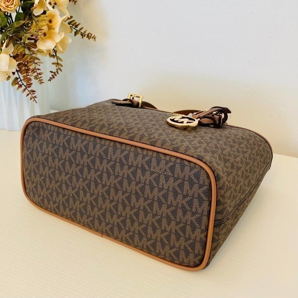 Michael Kors XS Jet Set Travel Carryall Top Zip Tote Brown - Picture 6 of 11